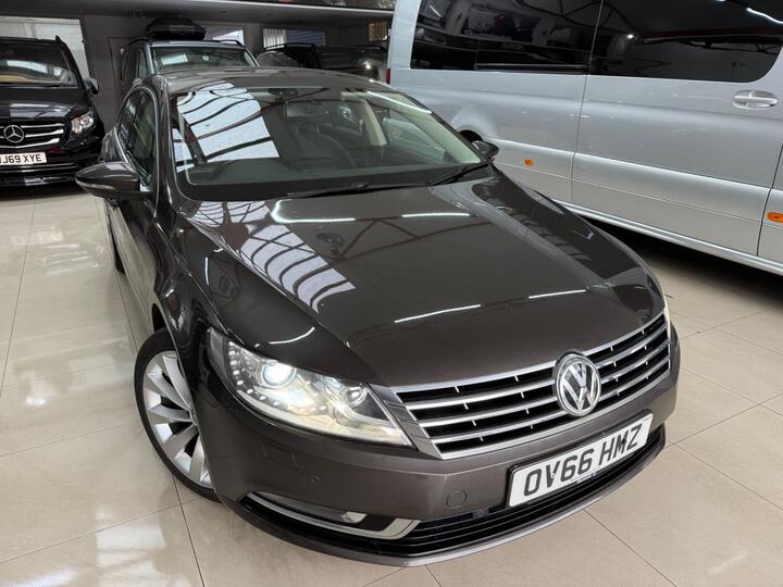 Volkswagen CC 1.8 TSI BlueMotion Tech Moda DSG Euro 5 (s/s) 4dr