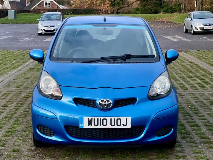 Toyota AYGO 1.0 VVT-i Blue Euro 4 5dr