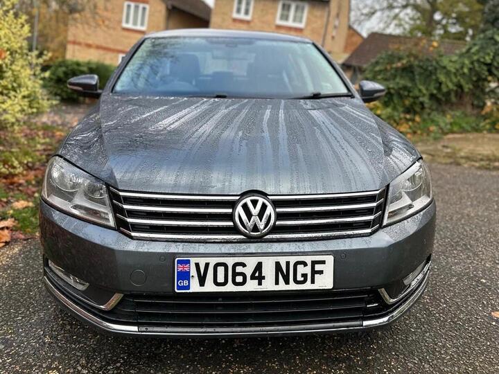 Volkswagen Passat 2.0 TDI BlueMotion Tech Executive DSG Euro 5 (s/s) 4dr