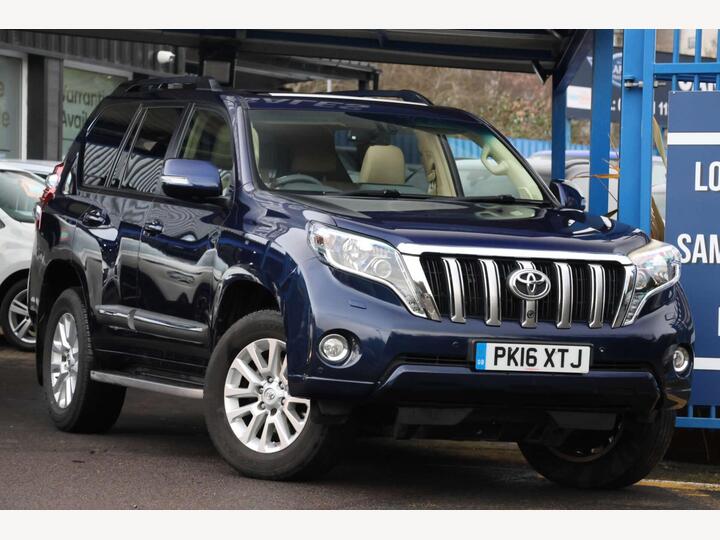 Toyota LAND CRUISER 3.0 D-4D Invincible Auto 4WD Euro 5 5dr (7 Seats) Toyota LAND CRUISER 3.0 D-4D Invincible Auto 4WD Euro 5 5dr (7 Seats)