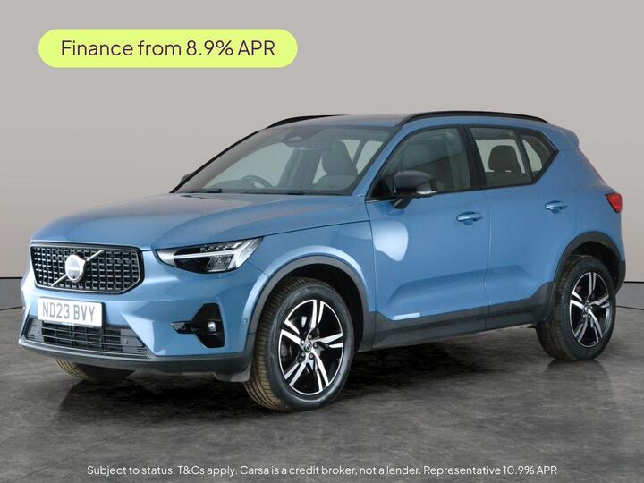 Volvo XC40 2.0 B3 MHEV Plus Dark DCT Auto Euro 6 (s/s) 5dr