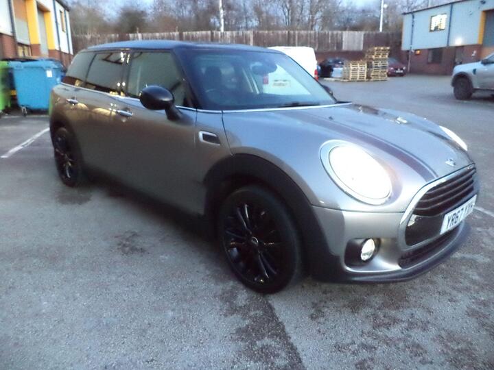 MINI Clubman 1.5 Cooper (Black Pack) Euro 6 (s/s) 6dr MINI Clubman 1.5 Cooper (Black Pack) Euro 6 (s/s) 6dr