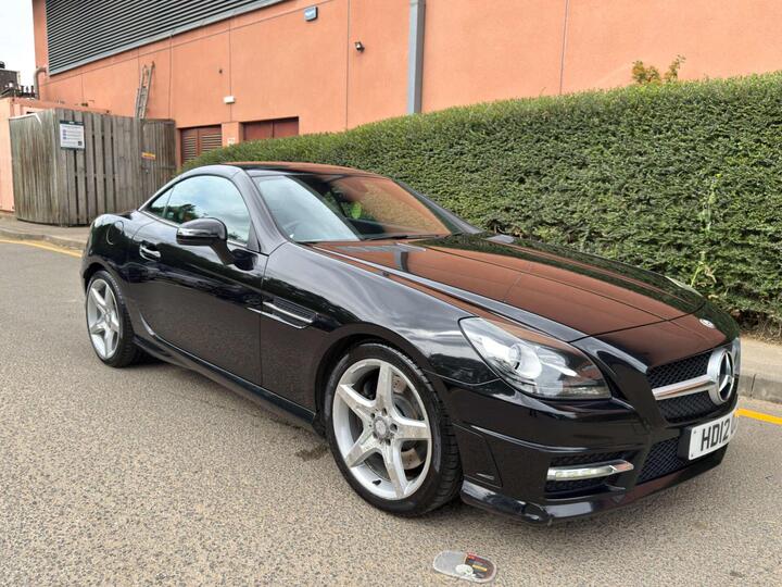 Mercedes-Benz SLK 1.8 SLK200 BlueEfficiency AMG Sport G-Tronic+ Euro 5 (s/s) 2dr Mercedes-Benz SLK 1.8 SLK200 BlueEfficiency AMG Sport G-Tronic+ Euro 5 (s/s) 2dr