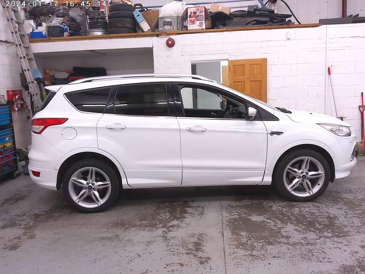 Ford Kuga 2.0 TDCi Titanium X AWD Euro 6 (s/s) 5dr