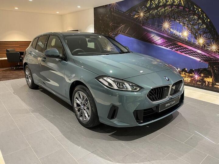 BMW 1 SERIES 1.5 120i MHT Sport DCT Euro 6 (s/s) 5dr