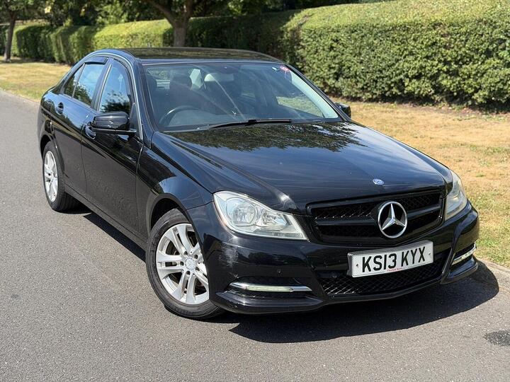 Mercedes-Benz C Class 1.6 C180 BlueEfficiency Executive SE G-Tronic+ Euro 5 (s/s) 4dr