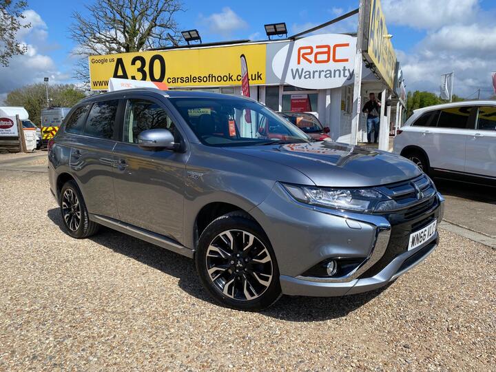 Mitsubishi Outlander 2.0h 12kWh GX4h CVT 4WD Euro 6 (s/s) 5dr Mitsubishi Outlander 2.0h 12kWh GX4h CVT 4WD Euro 6 (s/s) 5dr