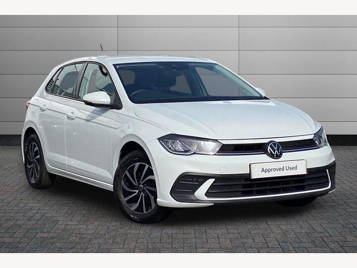 Volkswagen Polo 1.0 TSI Life Euro 6 (s/s) 5dr Volkswagen Polo 1.0 TSI Life Euro 6 (s/s) 5dr