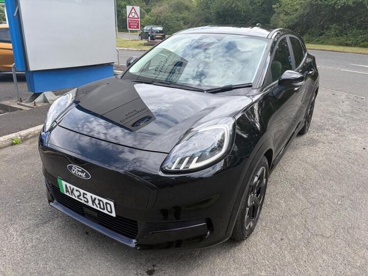 Ford Puma Standard Range 43kWh Premium Auto 5dr