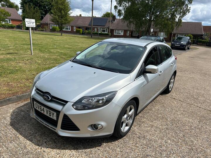 Ford Focus 1.6 TDCi Zetec Navigator Euro 5 (s/s) 5dr