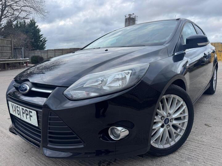 Ford FOCUS 1.6 Zetec Euro 5 5dr