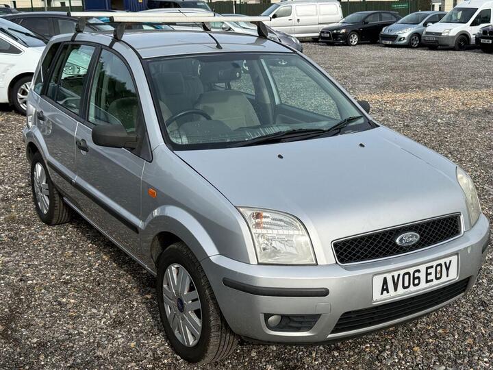 Ford FUSION 1.4 TD 3 5dr