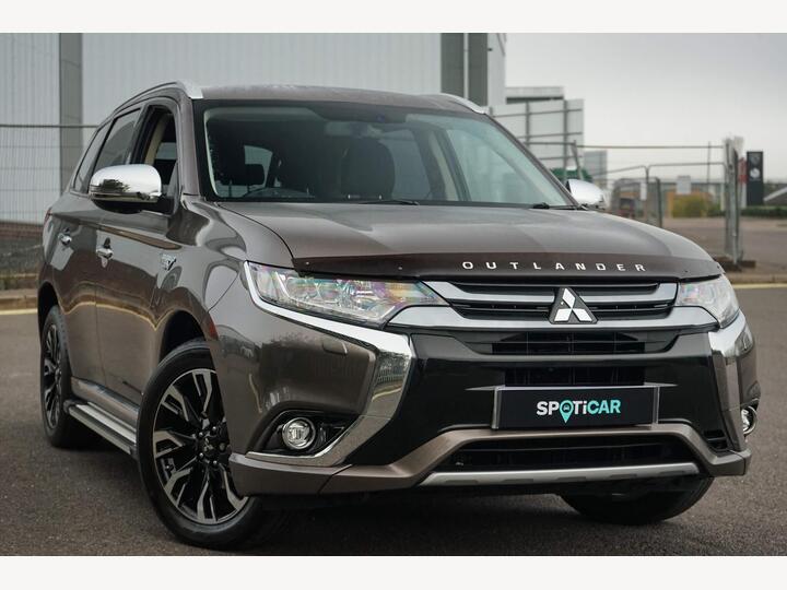 Mitsubishi Outlander 2.0h 12kWh 4h CVT 4WD Euro 6 (s/s) 5dr