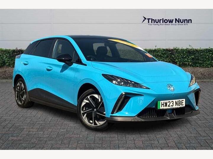 MG MG4 64kWh Trophy Long Range Auto 5dr