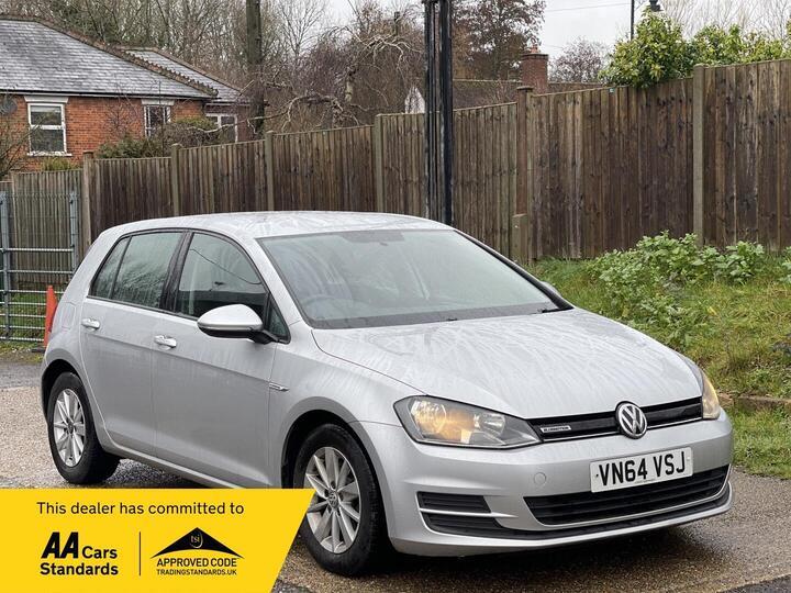 Volkswagen Golf 1.6 TDI BlueMotion Euro 5 (s/s) 5dr