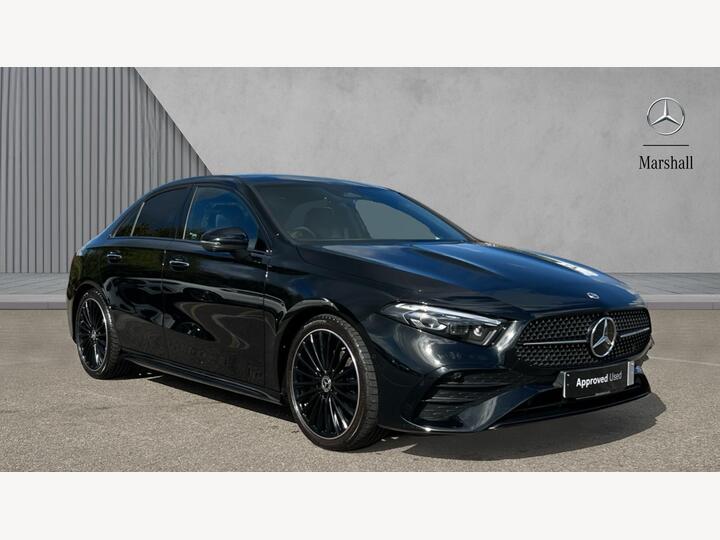Mercedes-Benz A Class 1.3 A200h MHEV AMG Line (Premium Plus) 7G-DCT Euro 6 (s/s) 4dr