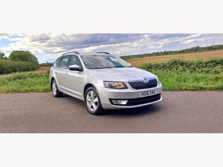 Skoda Octavia 2.0 TDI SE Euro 6 (s/s) 5dr Skoda Octavia 2.0 TDI SE Euro 6 (s/s) 5dr