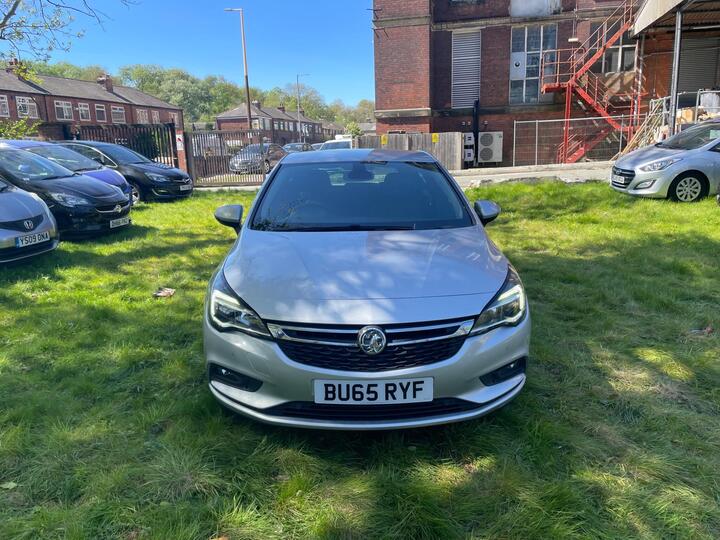 Vauxhall Astra 1.6 CDTi BlueInjection Elite Nav Euro 6 (s/s) 5dr