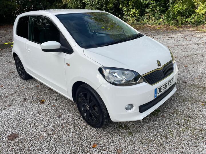 Skoda Citigo 1.0 MPI Colour Edition Euro 6 3dr Skoda Citigo 1.0 MPI Colour Edition Euro 6 3dr