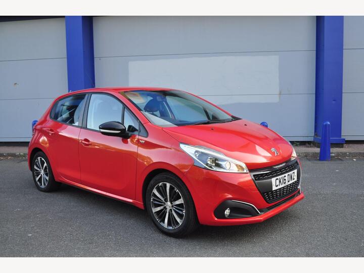 Peugeot 208 1.2 PureTech XS White Euro 6 5dr