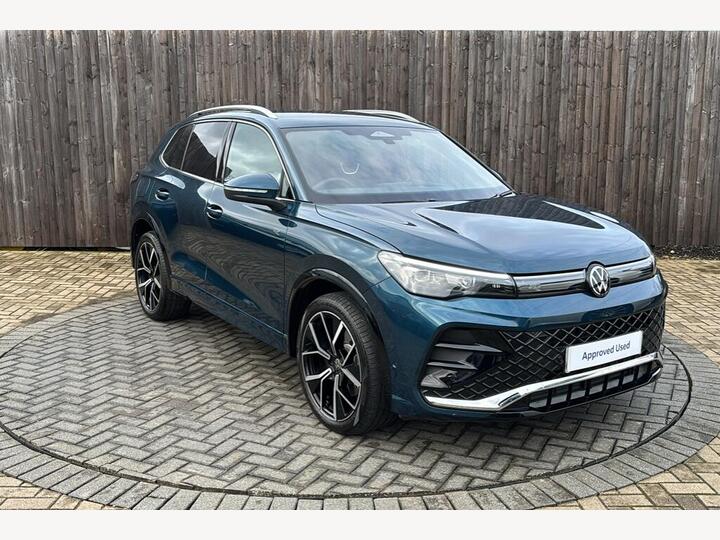 Volkswagen Tiguan 2.0 TDI R-Line DSG Euro 6 (s/s) 5dr