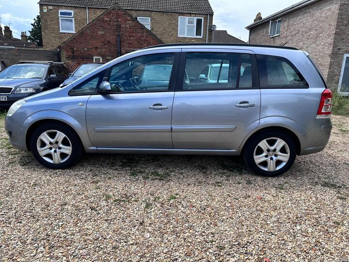 Vauxhall Zafira 1.6 Exclusiv Euro 4 5dr