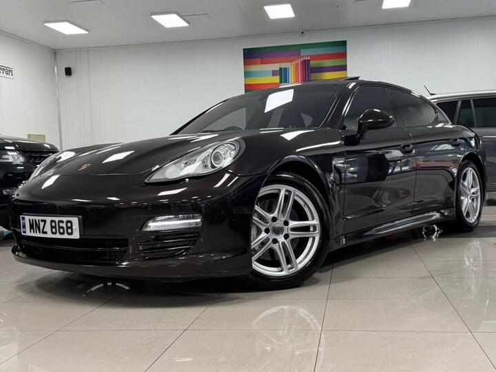 Porsche PANAMERA 4.8 V8 4S PDK 4WD Euro 5 (s/s) 5dr
