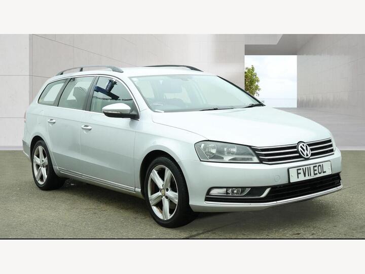 Volkswagen Passat 2.0 TDI BlueMotion Tech SE Euro 5 (s/s) 5dr