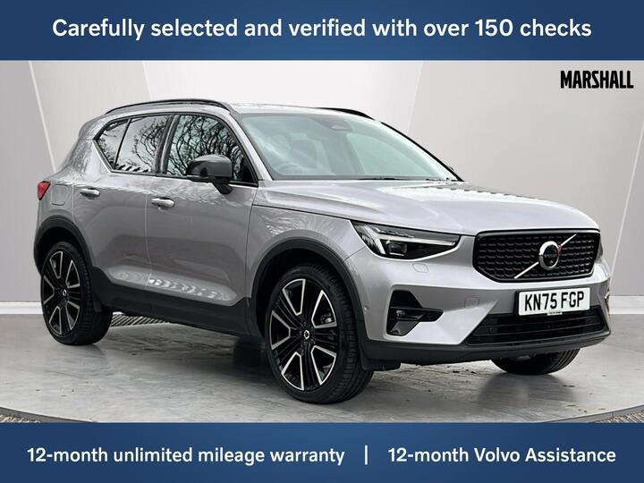 Volvo XC40 2.0 B3 MHEV Ultra Dark DCT Auto Euro 6 (s/s) 5dr