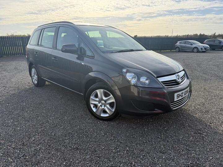Vauxhall Zafira 1.6 16V Exclusiv Euro 5 5dr Vauxhall Zafira 1.6 16V Exclusiv Euro 5 5dr