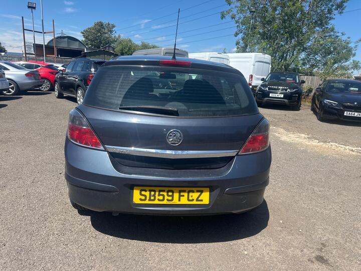 Vauxhall Astra 1.4i 16v Active 5dr