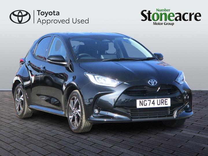 Toyota Yaris 1.5 VVT-h Design E-CVT Euro 6 (s/s) 5dr