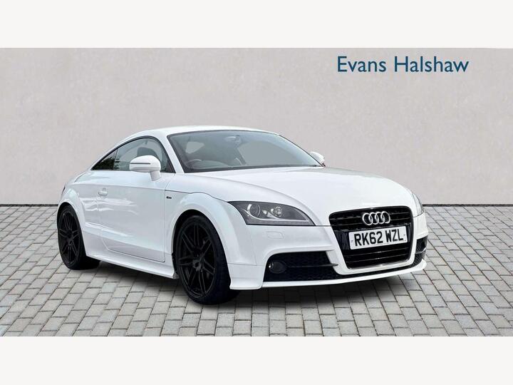 Audi TT COUPE SPECIAL EDITIONS 2.0 TFSI Black Edition Euro 5 (s/s) 3dr