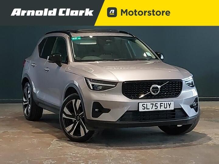 Volvo XC40 2.0 B3 MHEV Ultra Dark DCT Auto Euro 6 (s/s) 5dr