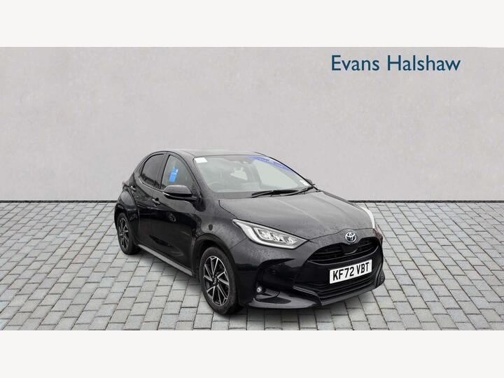 Toyota Yaris 1.5 VVT-h Design E-CVT Euro 6 (s/s) 5dr