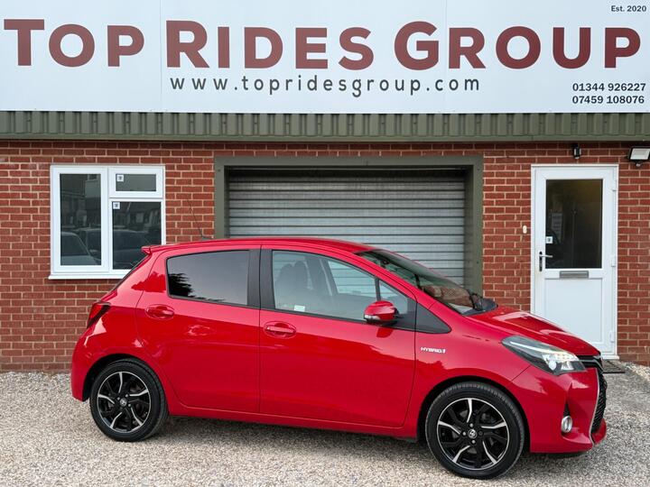 Toyota Yaris 1.5 VVT-h Design E-CVT Euro 6 5dr