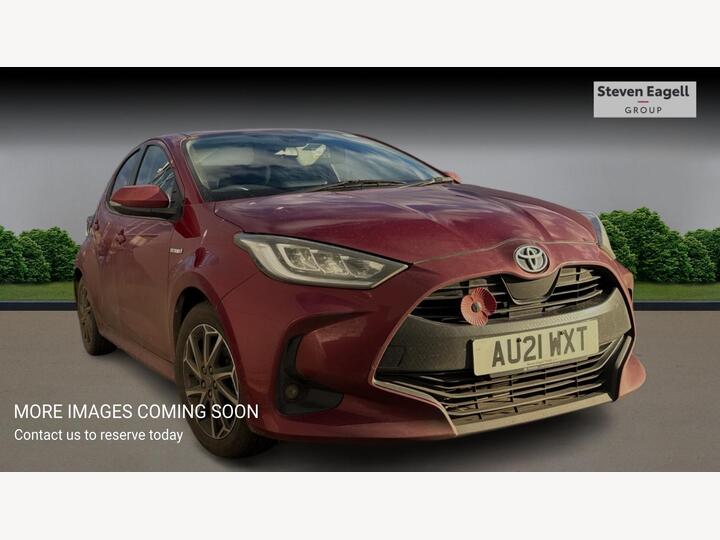 Toyota Yaris 1.5 VVT-h Design E-CVT Euro 6 (s/s) 5dr Toyota Yaris 1.5 VVT-h Design E-CVT Euro 6 (s/s) 5dr