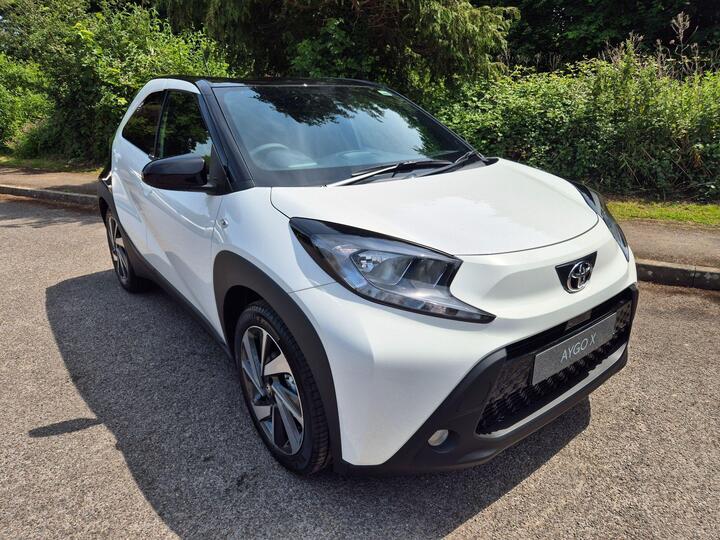 Toyota Aygo X 1.0 VVT-i Edge Euro 6 (s/s) 5dr