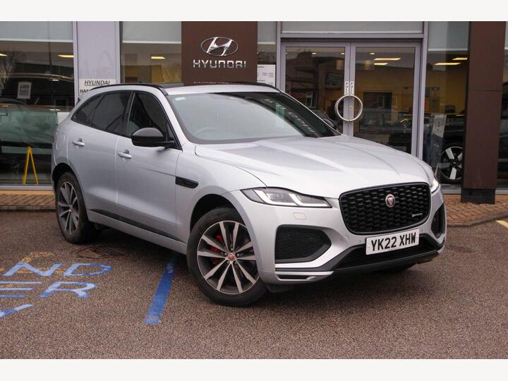 Jaguar F-PACE 2.0 D200 MHEV R-Dynamic Black Auto AWD Euro 6 (s/s) 5dr