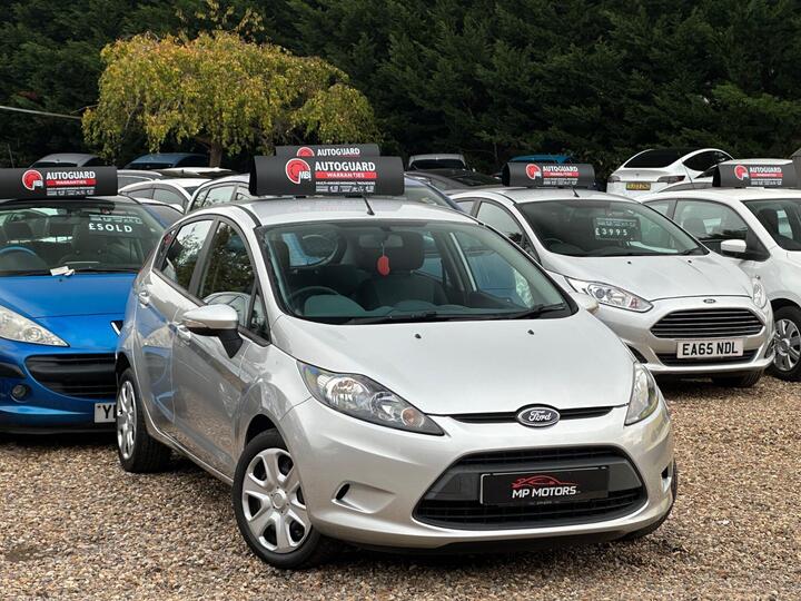 Ford Fiesta 1.4 Style + 5dr Ford Fiesta 1.4 Style + 5dr