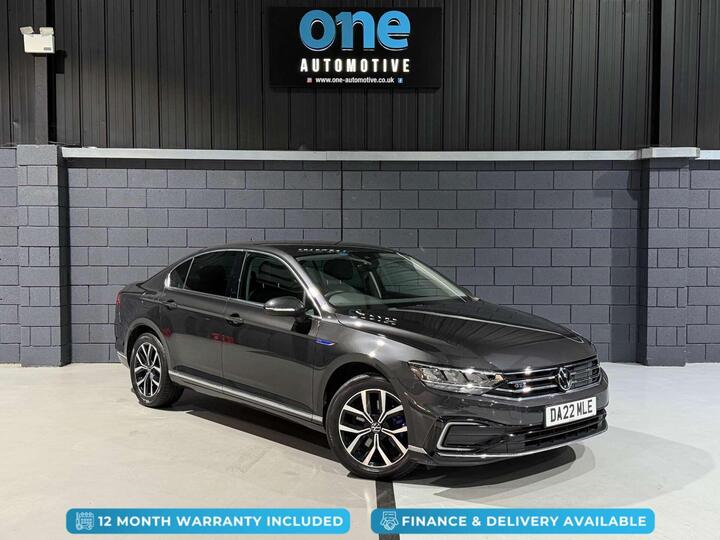 Volkswagen PASSAT 1.4 TSI 13kWh GTE DSG Euro 6 (s/s) 4dr