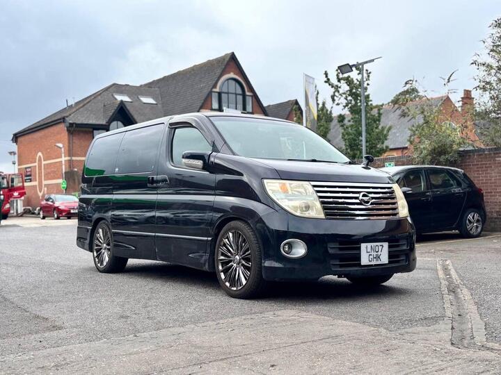 Nissan ELGRAND N/A Nissan ELGRAND N/A