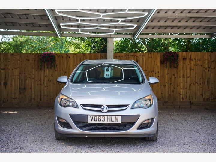 Vauxhall ASTRA 1.3 CDTi EcoFLEX ES Sports Tourer Euro 5 (s/s) 5dr