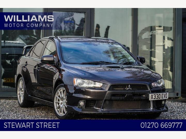 Mitsubishi LANCER 2.0T EVO X GSR FQ-300 SST 4WD Euro 4 4dr