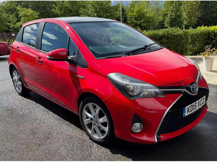 Toyota YARIS 1.5 VVT-h Sport E-CVT Euro 6 5dr