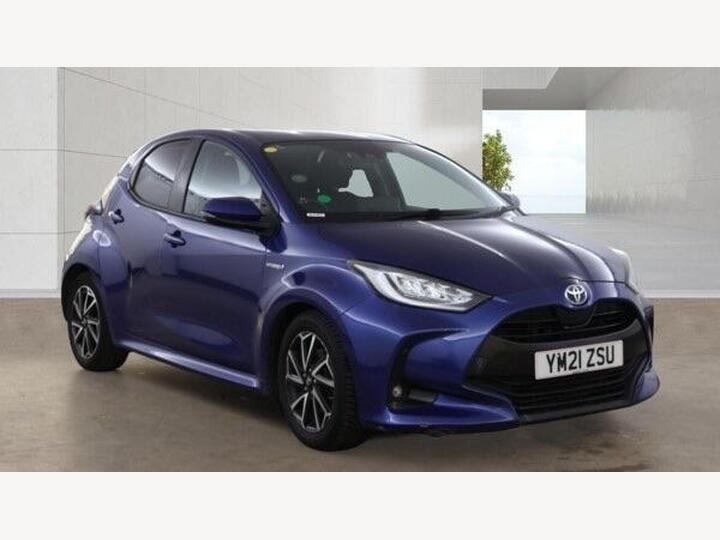 Toyota Yaris 1.5 VVT-h Design E-CVT Euro 6 (s/s) 5dr