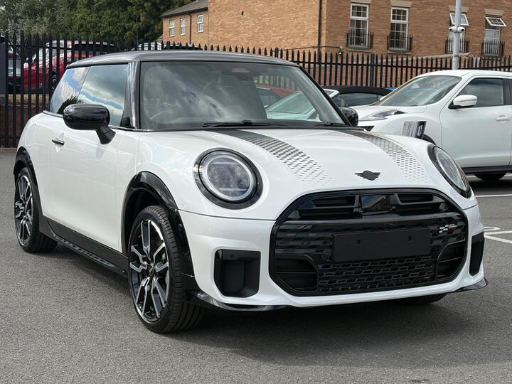 MINI Cooper 2.0S Sport Steptronic Euro 6 (s/s) 3dr