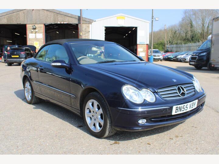 Mercedes-Benz CLK 3.2 CLK320 Elegance Cabriolet 2dr