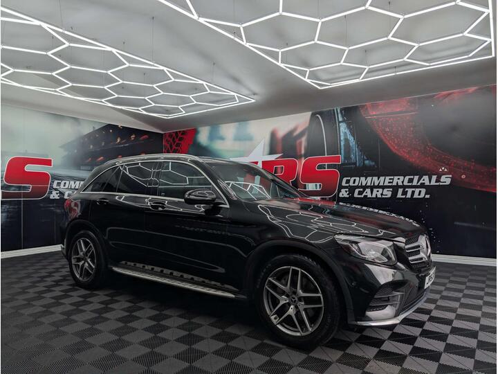 Mercedes-Benz GLC 2.1 GLC220d AMG Line G-Tronic 4MATIC Euro 6 (s/s) 5dr Mercedes-Benz GLC 2.1 GLC220d AMG Line G-Tronic 4MATIC Euro 6 (s/s) 5dr
