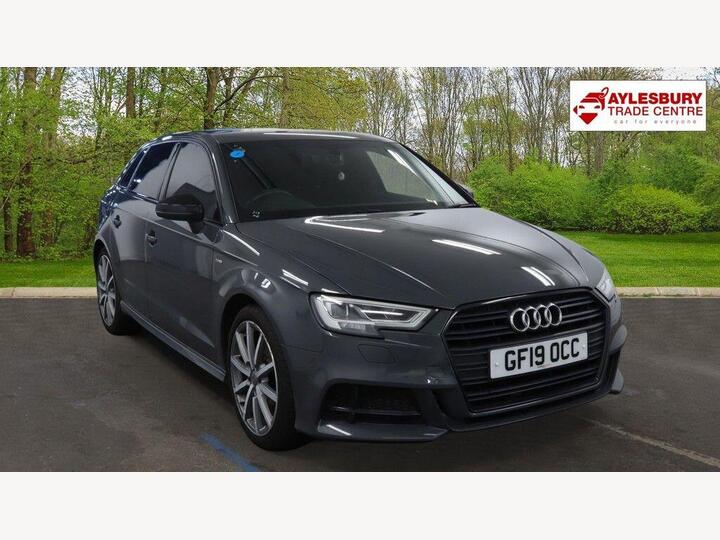 Audi A3 1.5 TFSI CoD 35 Black Edition Sportback S Tronic Euro 6 (s/s) 5dr